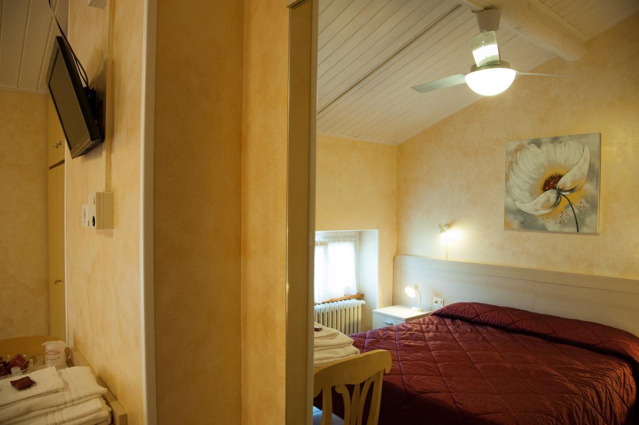 Antico Albergo Negrar Exteriör bild